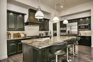 Photo #5: 5968981 Listing