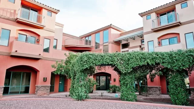 MLS: 5969070 Condo For Sale