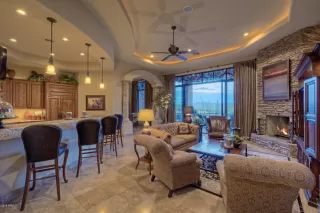 Photo #4: 5970229 Listing