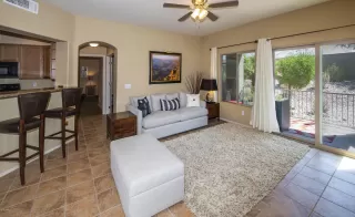 Photo #5: 5970473 Listing