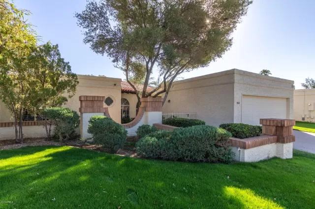 MLS: 5971847 Condo For Sale