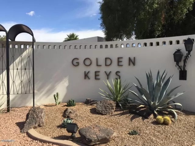 MLS: 5973031 Condo For Sale