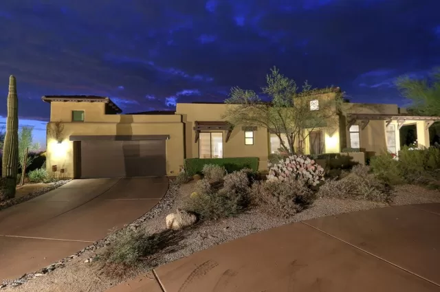 MLS: 5973721 Condo For Sale