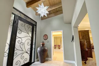 Photo #2: 5975506 Listing