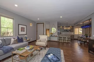 Photo #3: 5975740 Listing