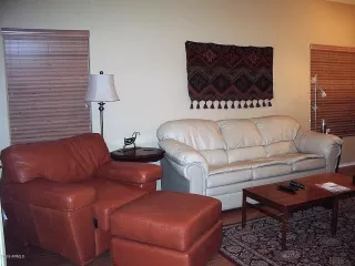 Photo #4: 5976035 Listing