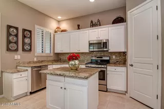 Photo #3: 5977934 Listing