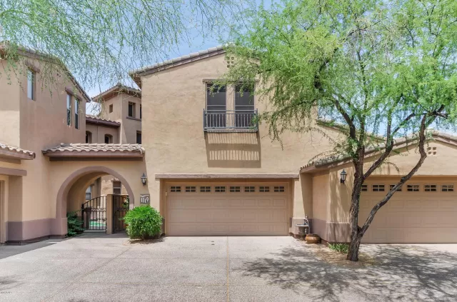 MLS: 5978061 Condo For Sale