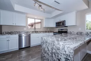 Photo #4: 5979242 Listing