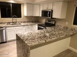 Photo #6: 5979242 Listing