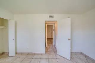 Photo #6: 5979503 Listing