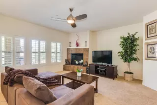 Photo #4: 5980426 Listing