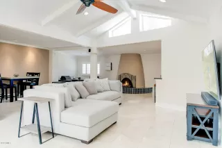 Photo #4: 5980558 Listing