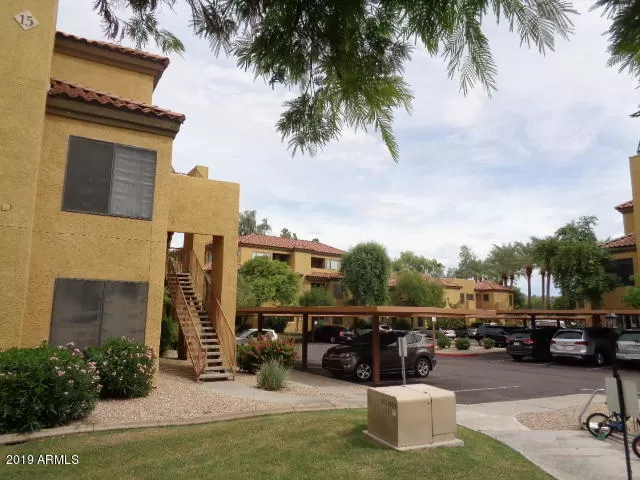 MLS: 5983079 Condo For Sale