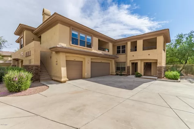MLS: 5983541 Condo For Sale