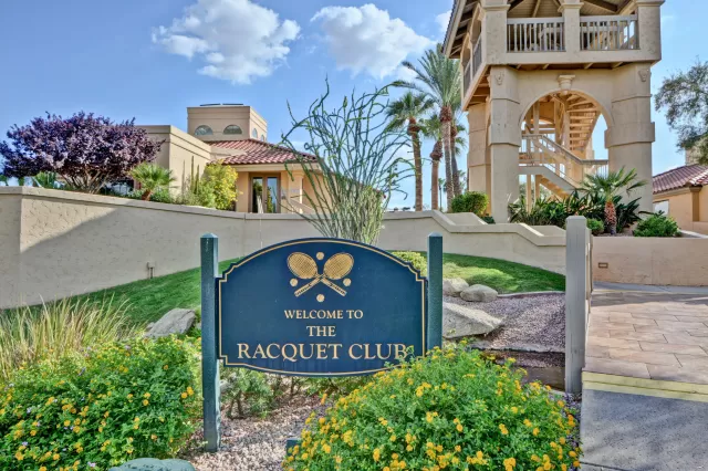 MLS: 5984735 Condo For Sale
