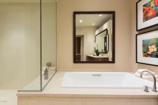 Photo #4: 5986857 Listing