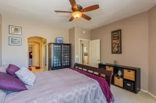 Photo #6: 5987221 Listing