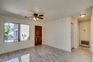 Photo #3: 5987379 Listing 