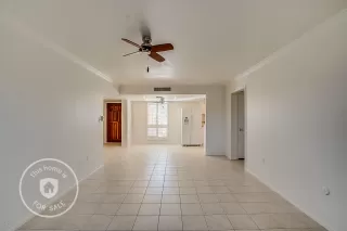 Photo #3: 5987586 Listing