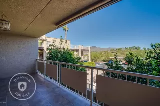 Photo #6: 5987586 Listing