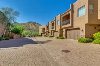 Photo #1: 5987738 Listing