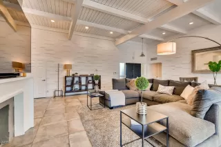 Photo #2: 5987799 Listing