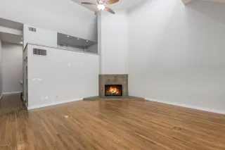 Photo #1: 5987929 Listing