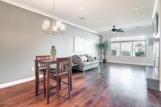 Photo #4: 5988042 Listing