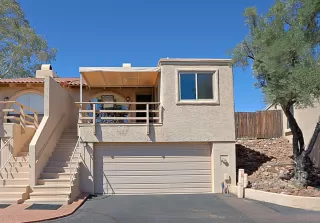 Photo #2: 5988270 Listing