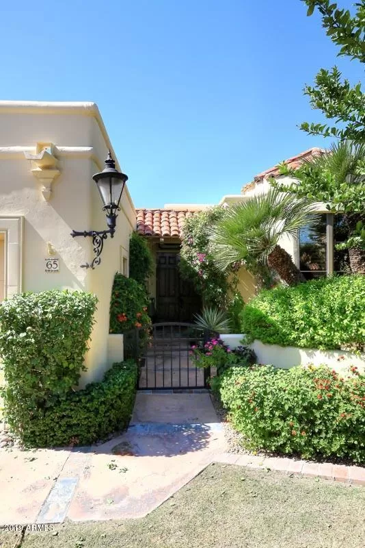 MLS: 5988858 Condo For Sale