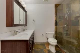 Photo #3: 5989035 Listing