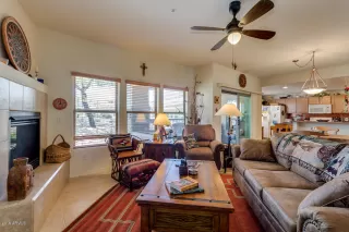 Photo #6: 5989553 Listing 