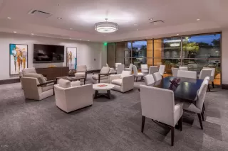 Photo #6: 5989751 Listing