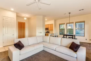Photo #6: 5989779 Listing 
