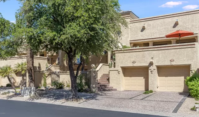 MLS: 5989971 Condo For Sale