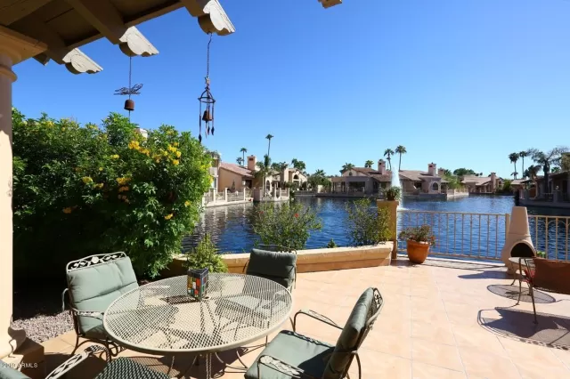 MLS: 5990098 Condo For Sale