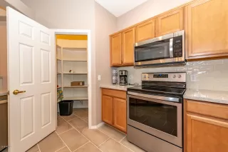 Photo #2: 5990911 Listing