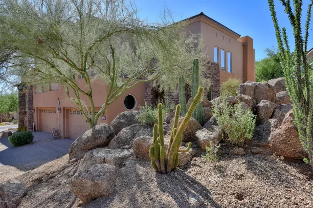 MLS: 5991475 Condo For Sale