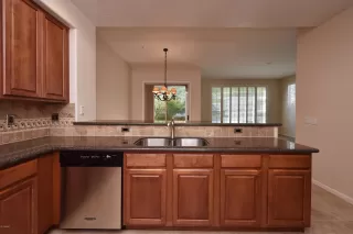 Photo #5: 5991475 Listing