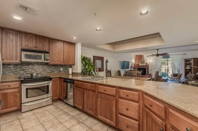 MLS: 5991986 Condo For Sale