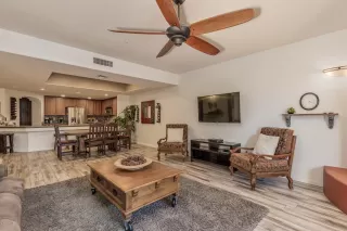 Photo #5: 5991986 Listing 