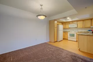 Photo #4: 5993488 Listing