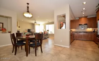 Photo #5: 5994010 Listing