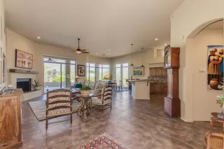 Photo #6: 5994156 Listing