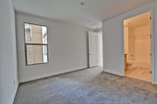 Photo #2: 5994404 Listing