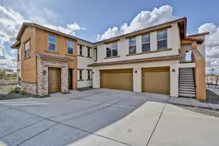 Photo #5: 5994404 Listing