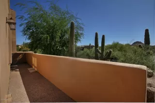 Photo #5: 5994851 Listing