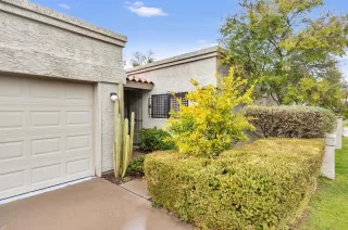 Photo #2: 5995533 Listing