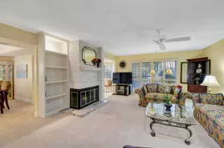 Photo #4: 5995533 Listing